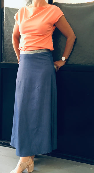 Lang nederdel i denimblå
